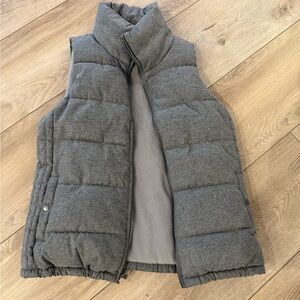 Old Navy Charcoal Puffer Vest
